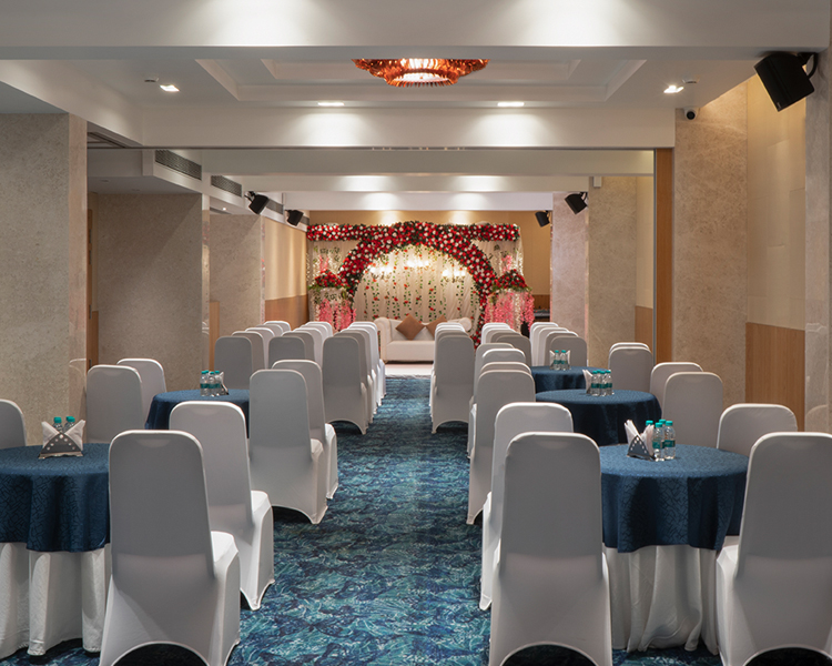 Banquets & Meetings